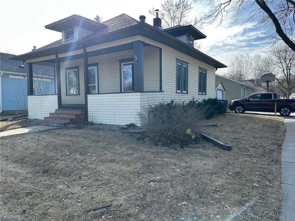 631 N Cedar Street Luverne MN 56156 7028038 image36