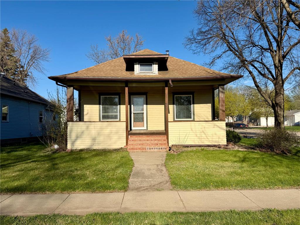 631 N Cedar Street Luverne MN 56156 7028038 image42