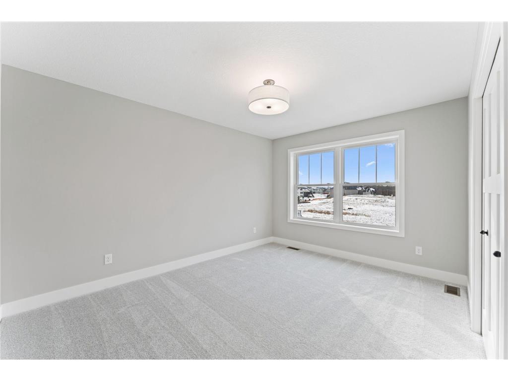 631 Parkside Court Eagan MN 55123 7019611 image16