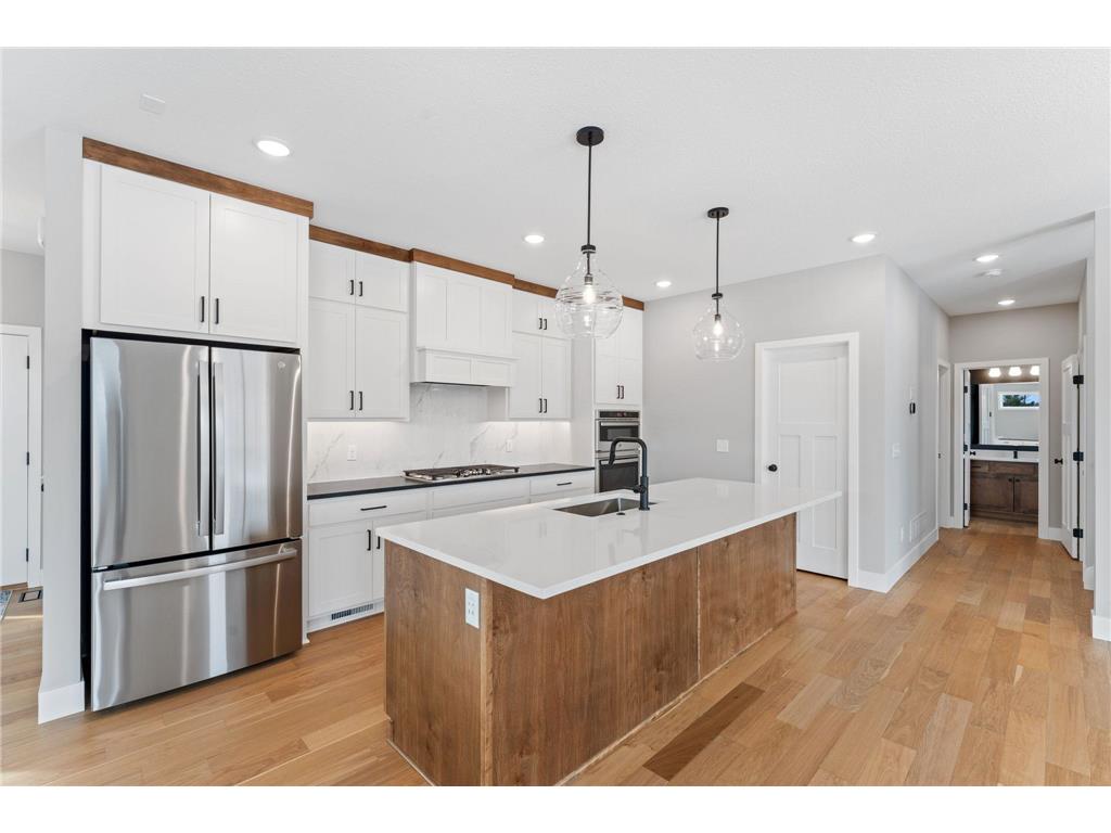 631 Parkside Court Eagan MN 55123 7019611 image6