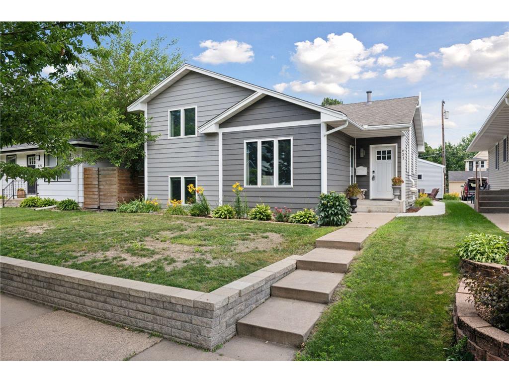 631 Quincy Street NE Minneapolis MN 55413 6755628 image1