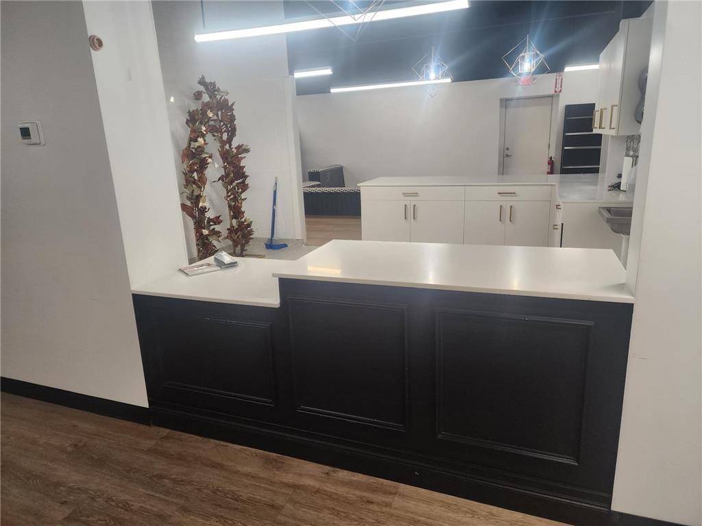631 W Bridge Street Redwood Falls MN 56283 7010711 image3
