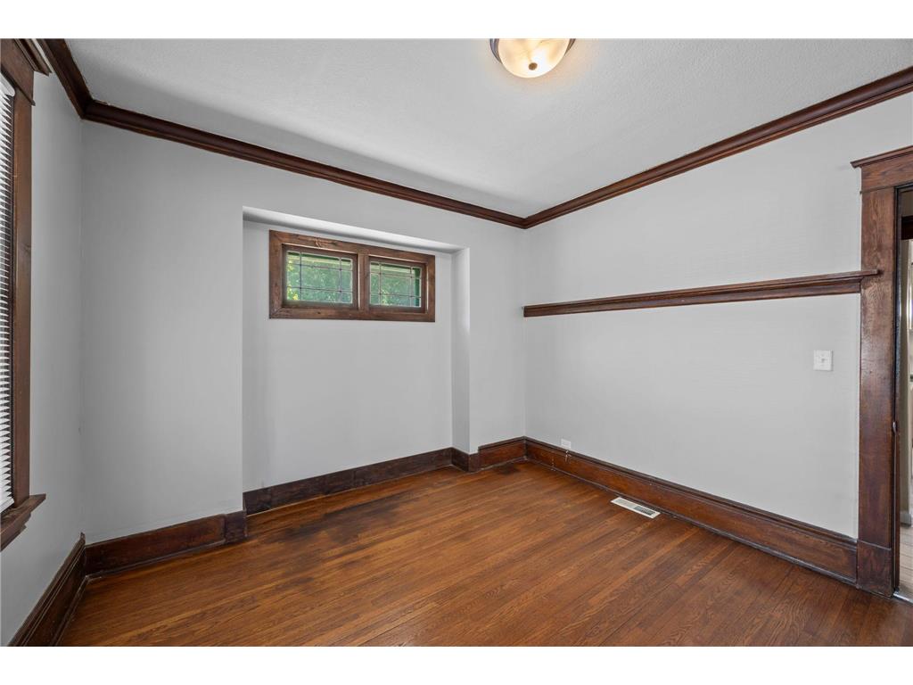 631 Western Avenue N Saint Paul MN 55103 7088554 image12
