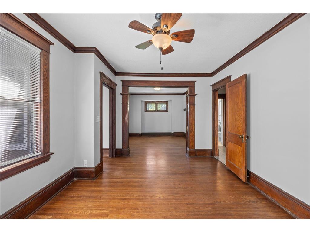 631 Western Avenue N Saint Paul MN 55103 7088554 image8