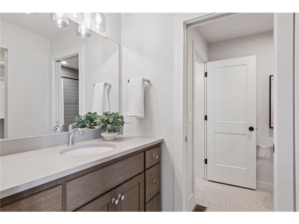 6310 Poplar Lane Corcoran MN 55340 6768811 image32