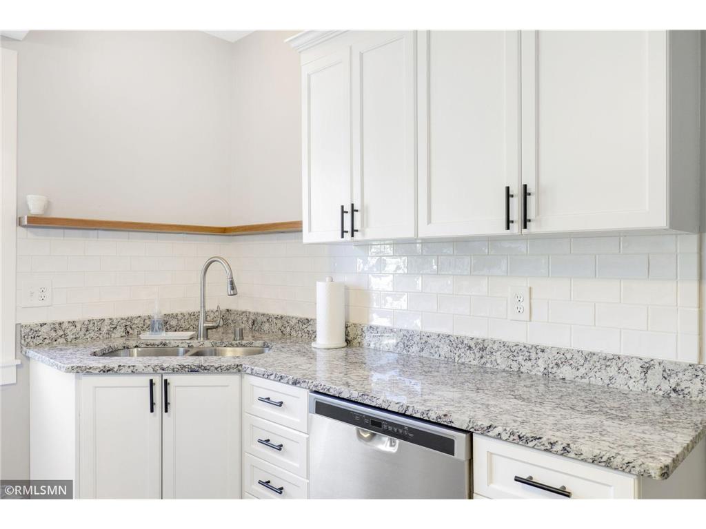 6310 W 33rd Street Saint Louis Park MN 55416 6470686 image1