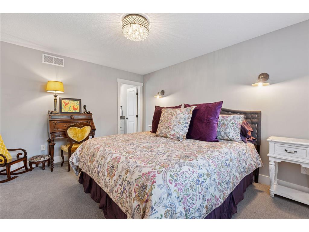 6311 Montee Drive Eden Prairie MN 55344 7081178 image43