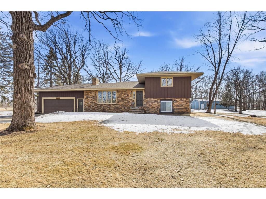 6312 230th Street Saint Augusta MN 56301 7028003 image1