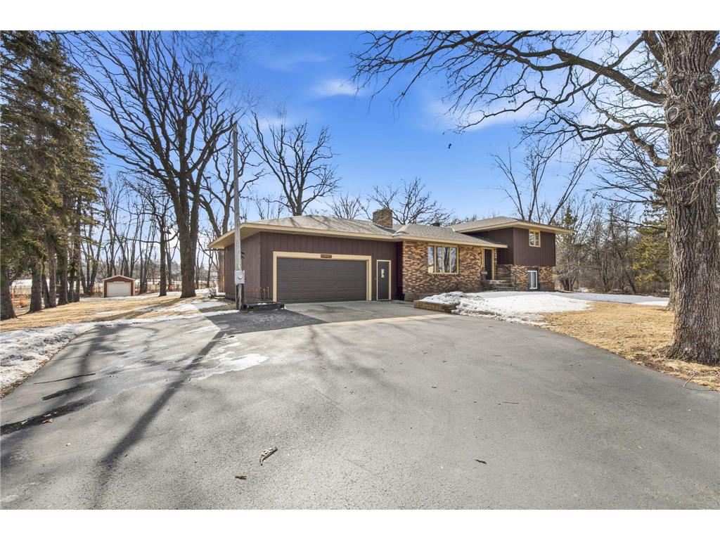 6312 230th Street Saint Augusta MN 56301 7028003 image2