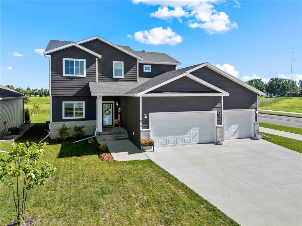 6313 54th Avenue S Fargo ND 58104 7101323 image1