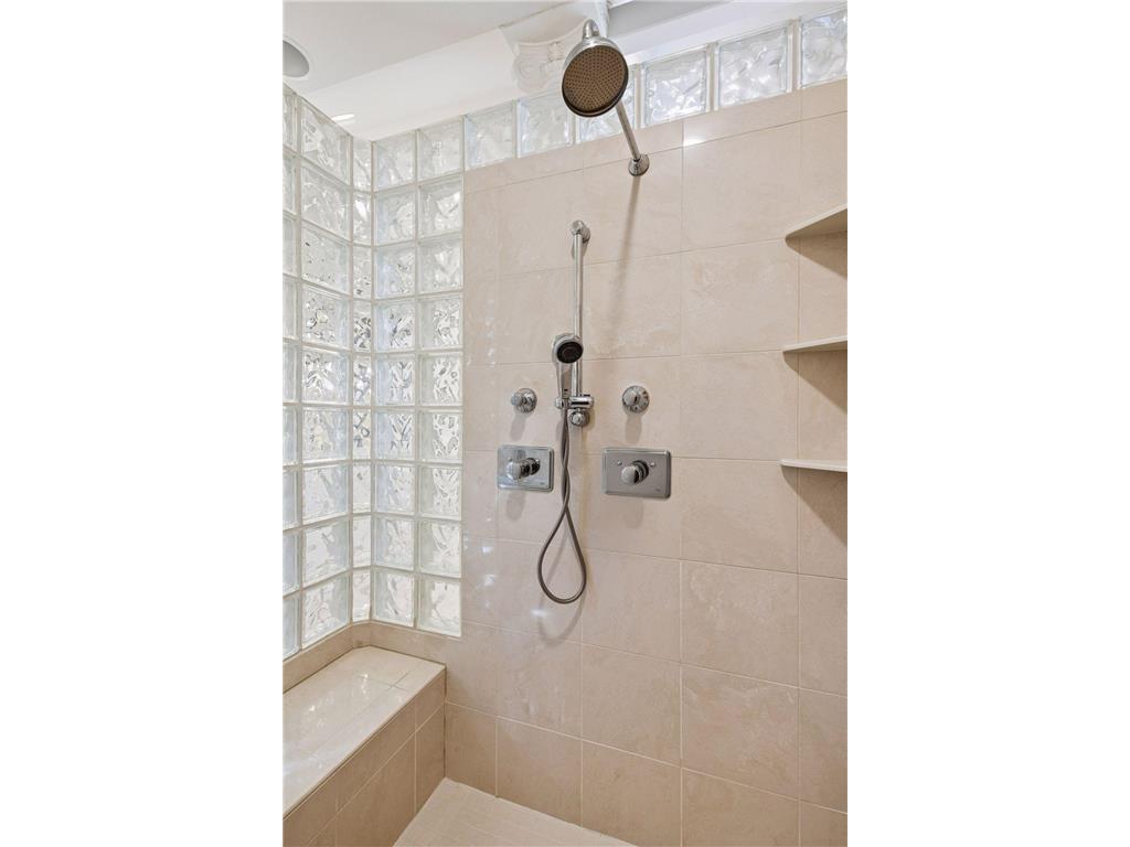 6314 Mcintyre Point Edina MN 55439 - Arrowhead Lake 6787704 image49