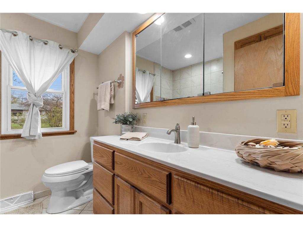 6315 Washburn Avenue S Richfield MN 55423 7054197 image11