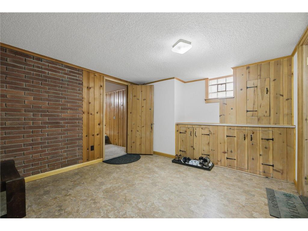 6316 40th Avenue N Crystal MN 55427 7080969 image26