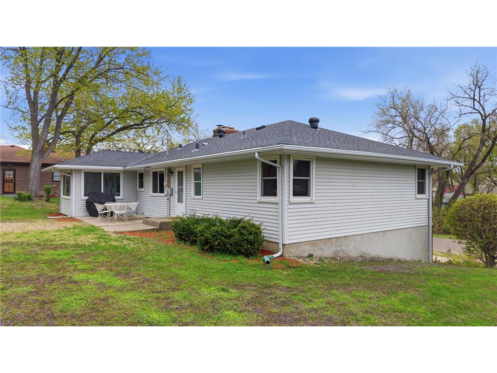 6316 40th Avenue N Crystal MN 55427 7080969 image29
