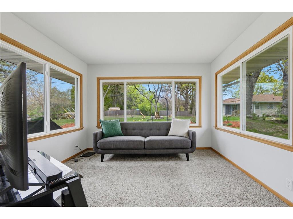 6316 40th Avenue N Crystal MN 55427 7080969 image3