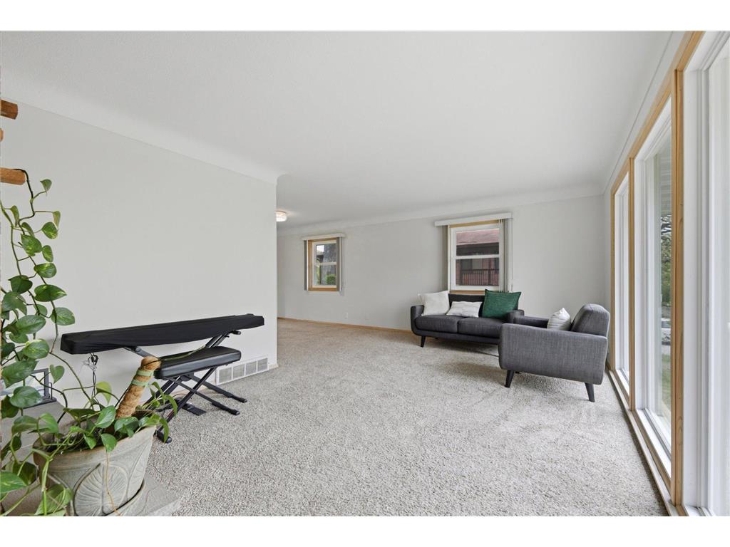 6316 40th Avenue N Crystal MN 55427 7080969 image8