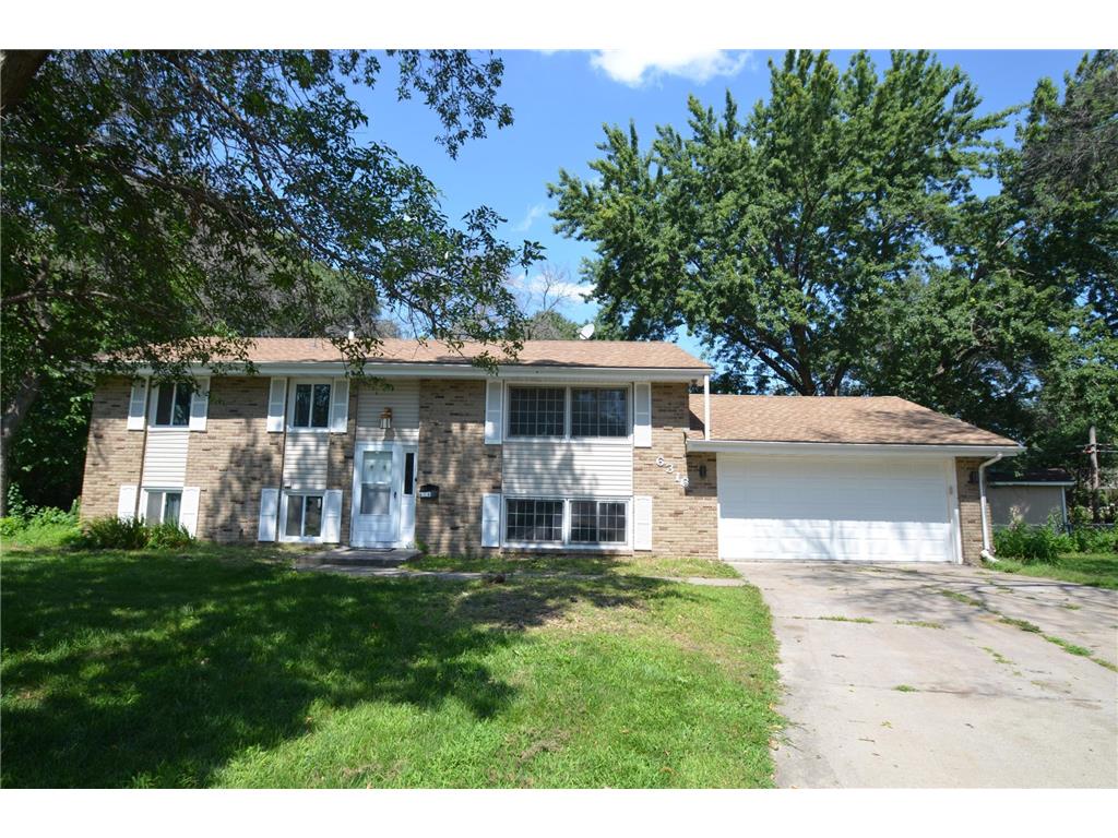 6316 70th Avenue N Brooklyn Park MN 55429 6585634 image1