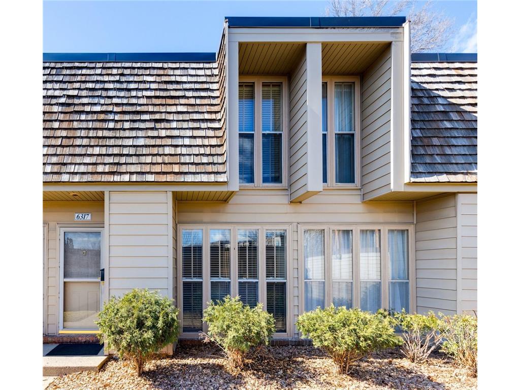 6317 Barrie Road Edina MN 55435 6495989 image1