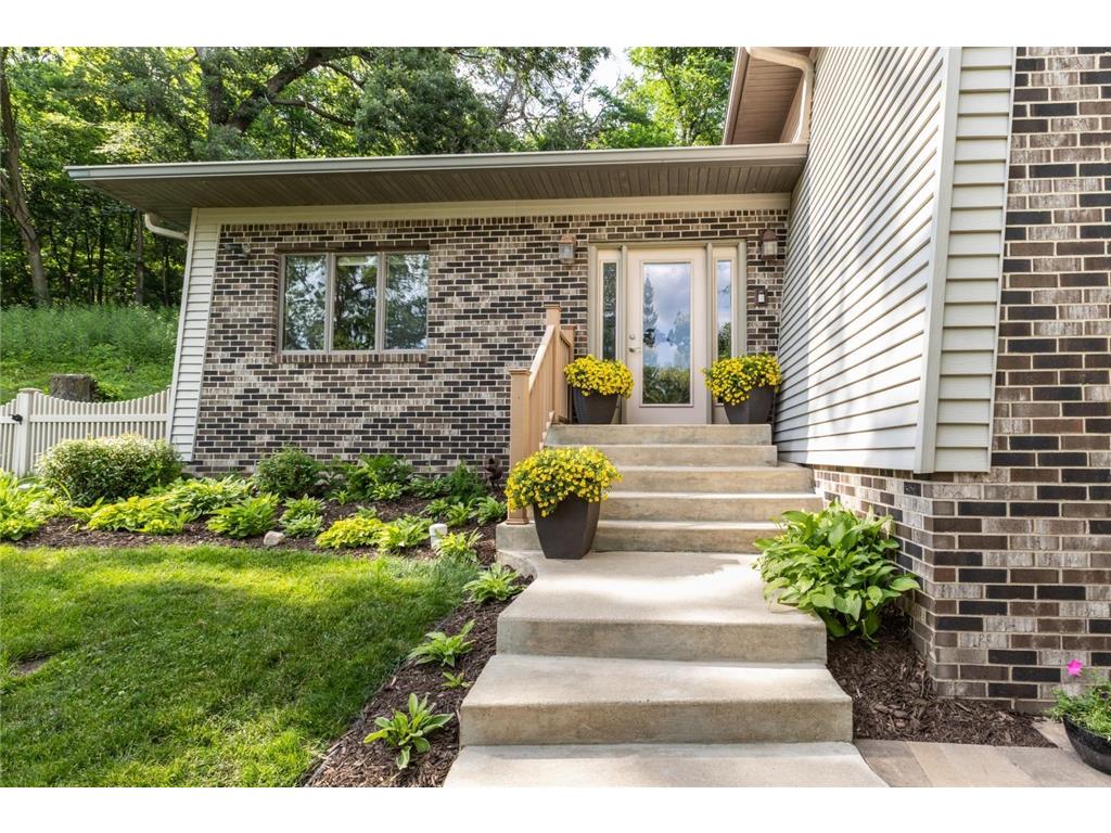 6317 Oak Meadow Lane NW Rochester MN 55901 7024340 image2