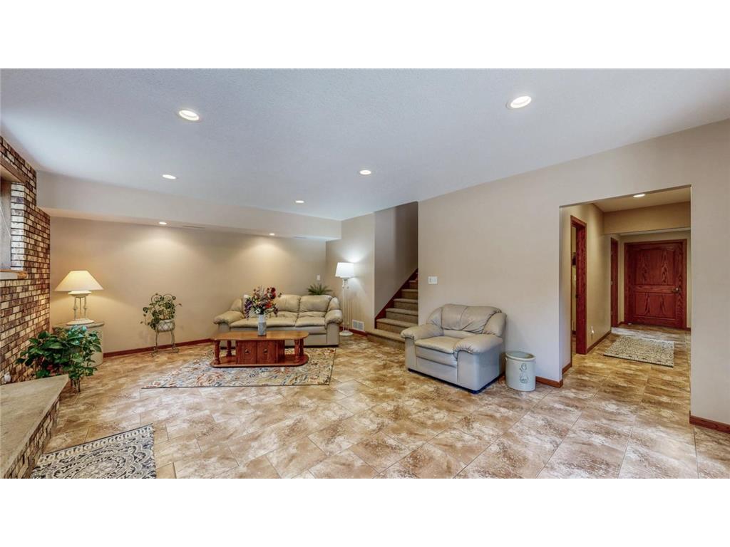 6317 Oak Meadow Lane NW Rochester MN 55901 7024340 image27