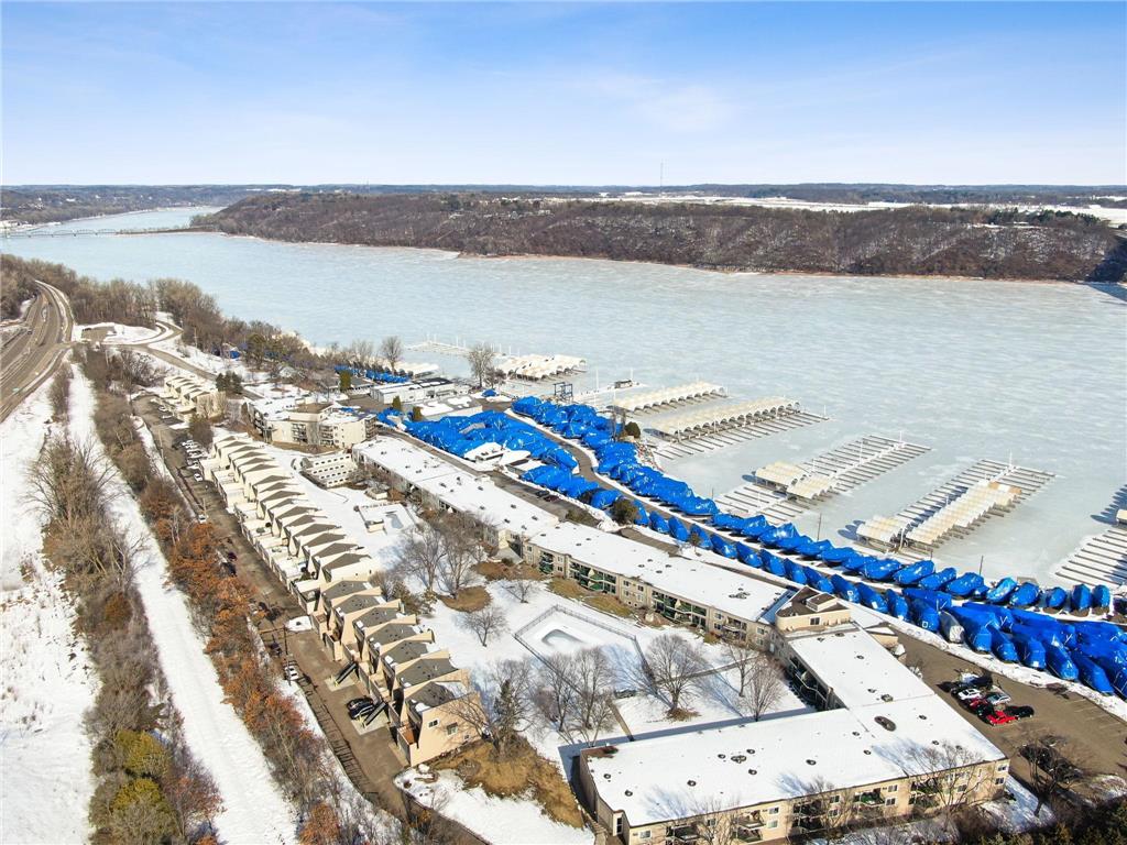 6317 Saint Croix Trail N Oak Park Heights MN 55082 - St Croix River 6471315 image1