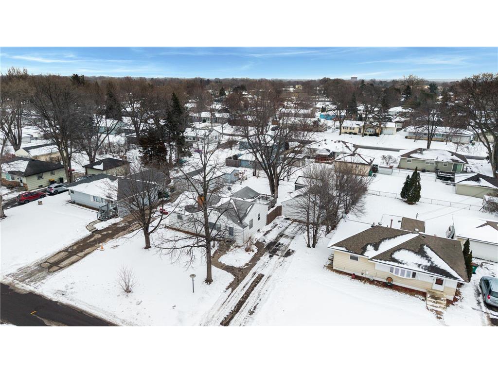 6318 Kyle Avenue N Brooklyn Center MN 55429 6729707 image1