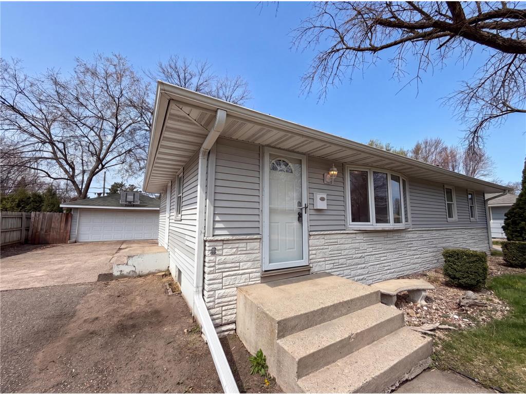 6319 Perry Avenue N Brooklyn Center MN 55429 7061277 image20