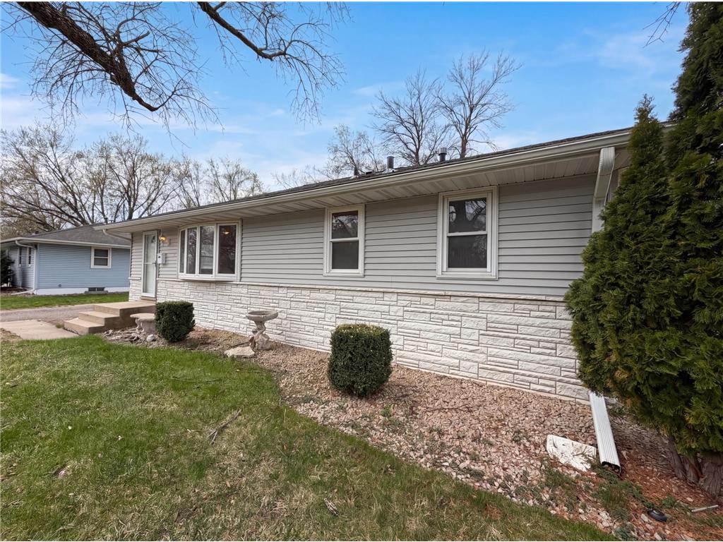 6319 Perry Avenue N Brooklyn Center MN 55429 7061277 image21