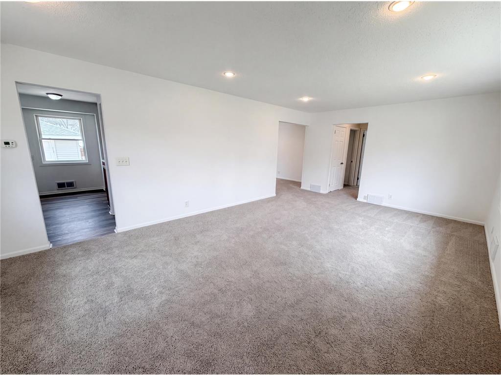 6319 Perry Avenue N Brooklyn Center MN 55429 7061277 image3