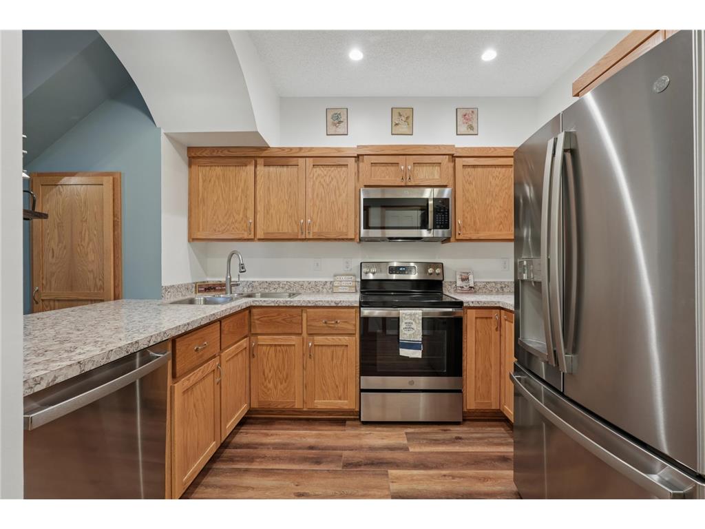 632 2nd Street NW New Prague MN 56071 6815841 image8