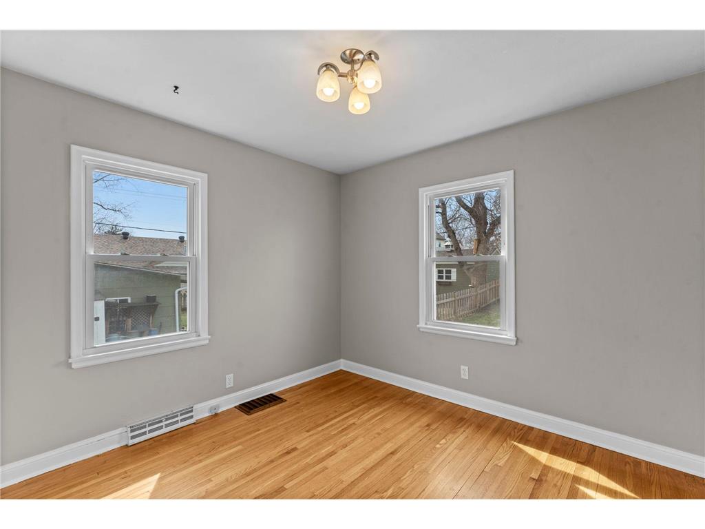 632 7th Avenue S Hopkins MN 55343 7082143 image14