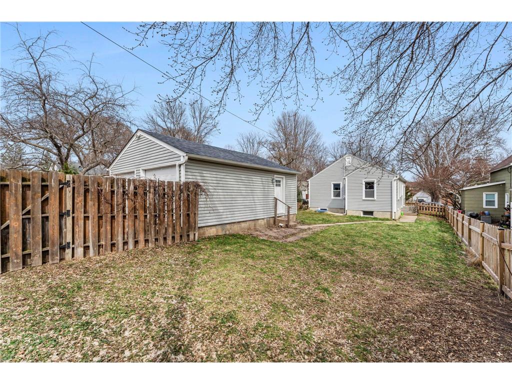 632 7th Avenue S Hopkins MN 55343 7082143 image30