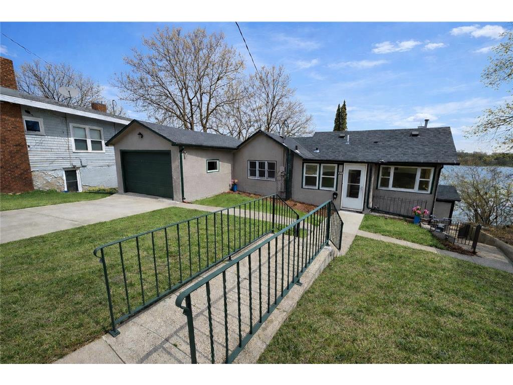 632 E Park Avenue Albert Lea MN 56007 - Fountain 7053764 image3