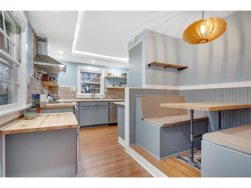 632 Granada Avenue N Oakdale MN 55128 6632309 image1