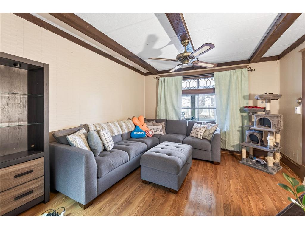 632 Manomin Avenue Saint Paul MN 55107 7049382 image5