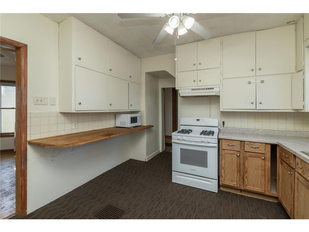 632 Smith Avenue S Saint Paul MN 55107 7043423 image12