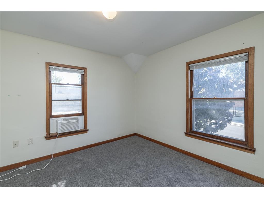 632 Smith Avenue S Saint Paul MN 55107 7043423 image15