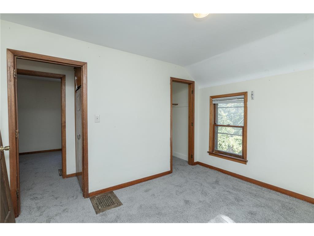 632 Smith Avenue S Saint Paul MN 55107 7043423 image17