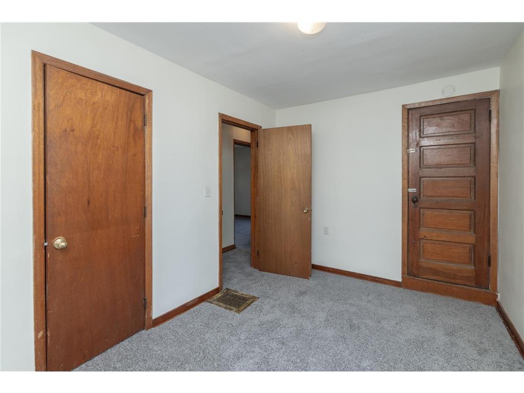 632 Smith Avenue S Saint Paul MN 55107 7043423 image21
