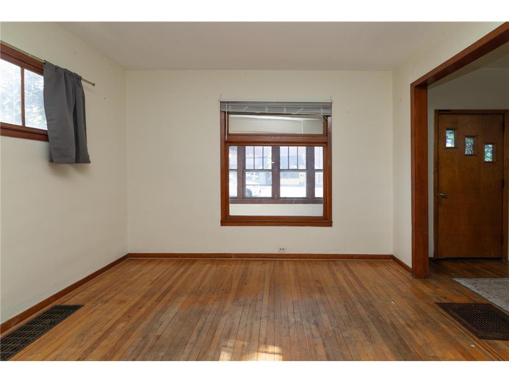 632 Smith Avenue S Saint Paul MN 55107 7043423 image5