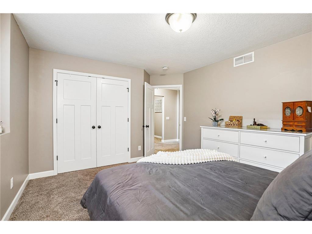 6321 151st Street Savage MN 55378 7072306 image53