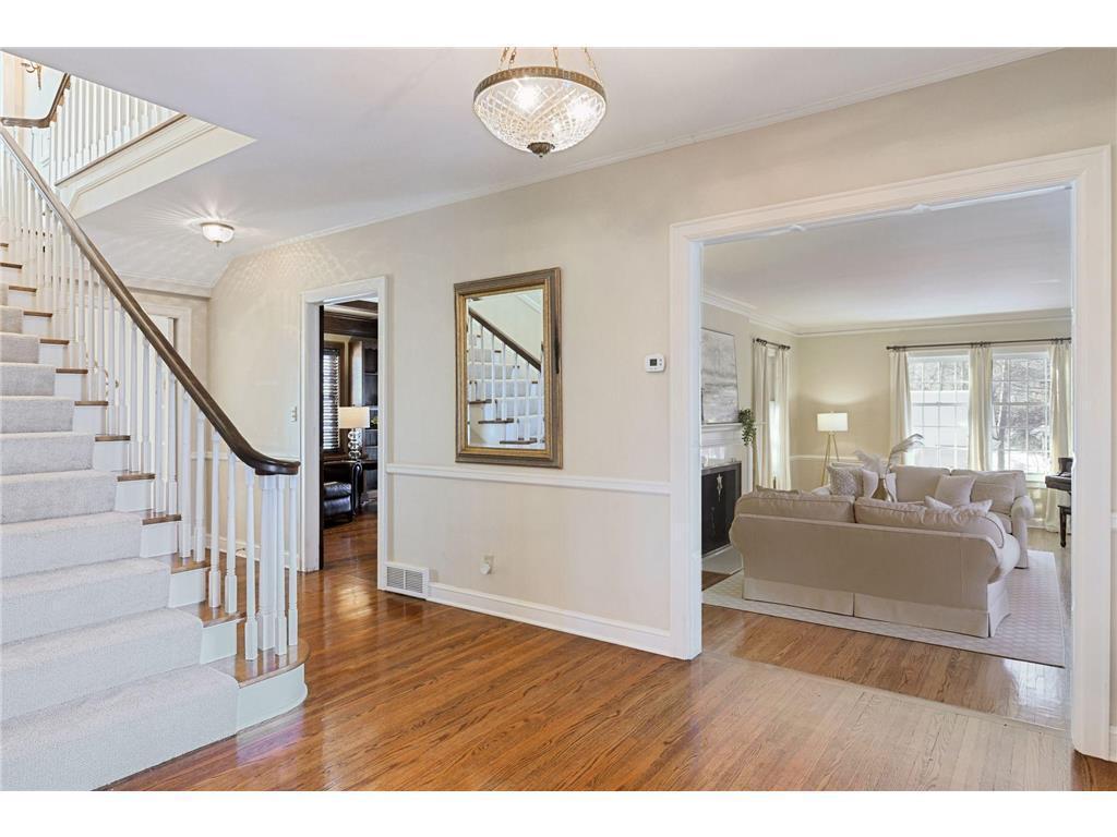 6321 Interlachen Boulevard Edina MN 55436 6658029 image11