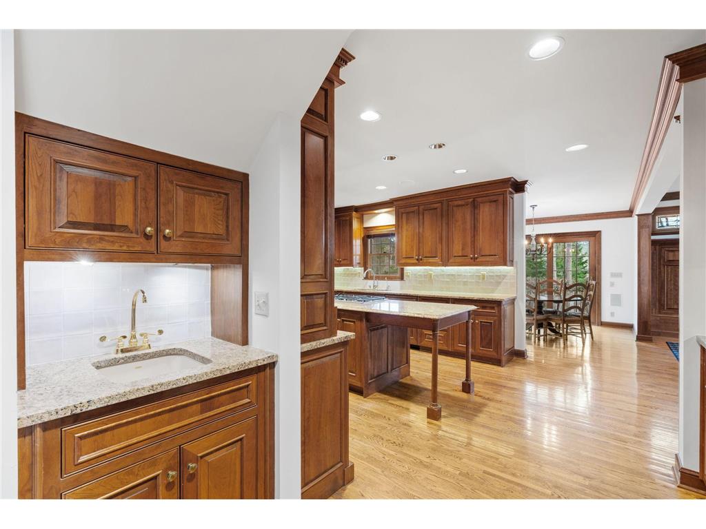 6321 Interlachen Boulevard Edina MN 55436 6658029 image23