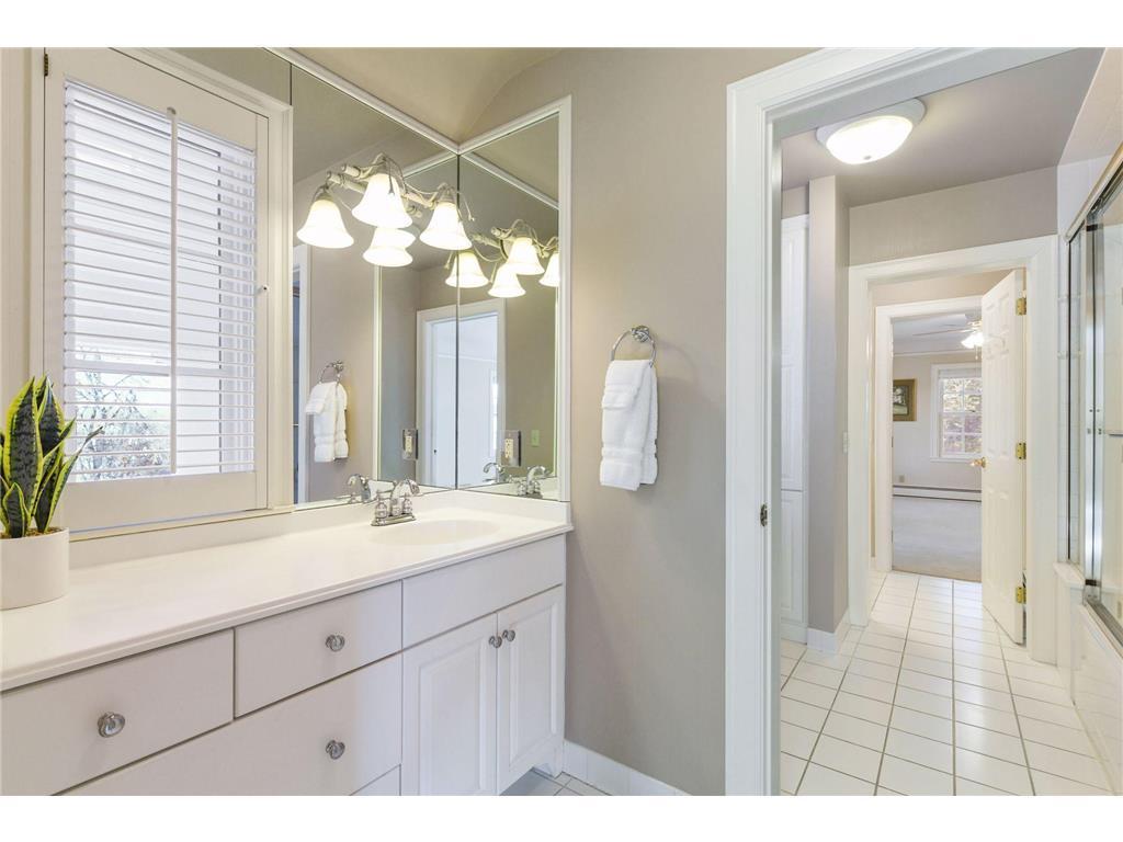 6321 Interlachen Boulevard Edina MN 55436 6658029 image57