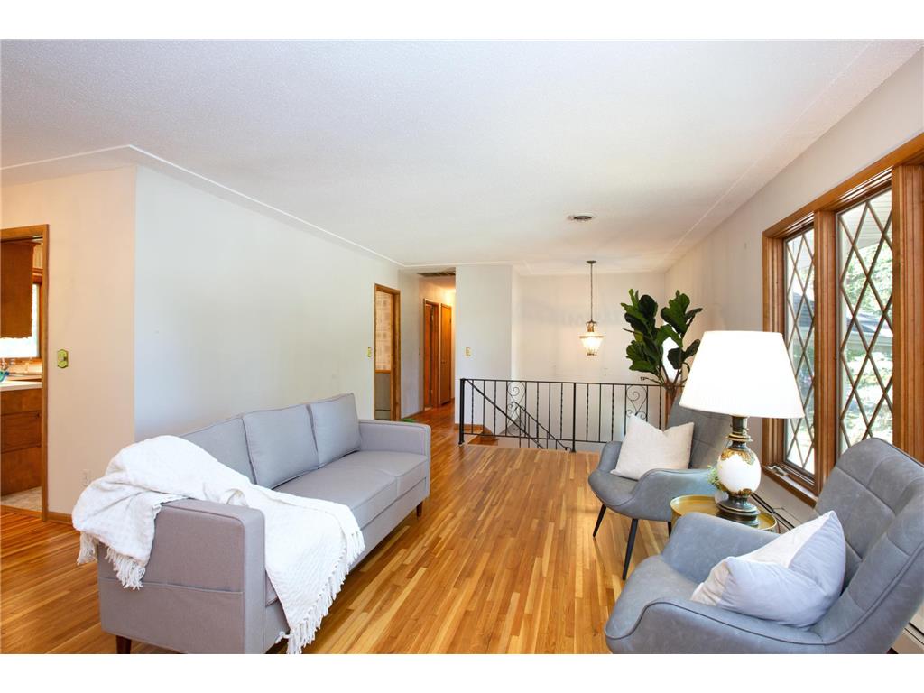 6324 Parnell Avenue Edina MN 55435 6432983 image1