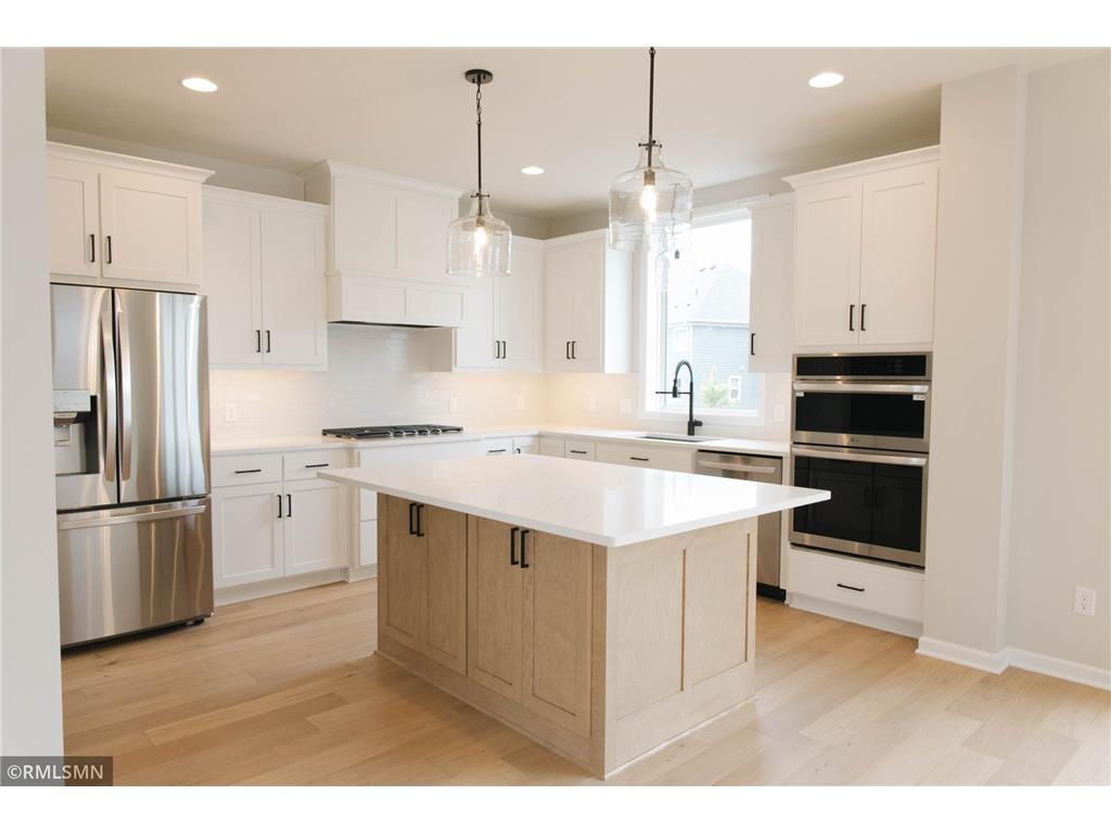 6324 Red Cedar Drive Chaska MN 55318 6465997 image1