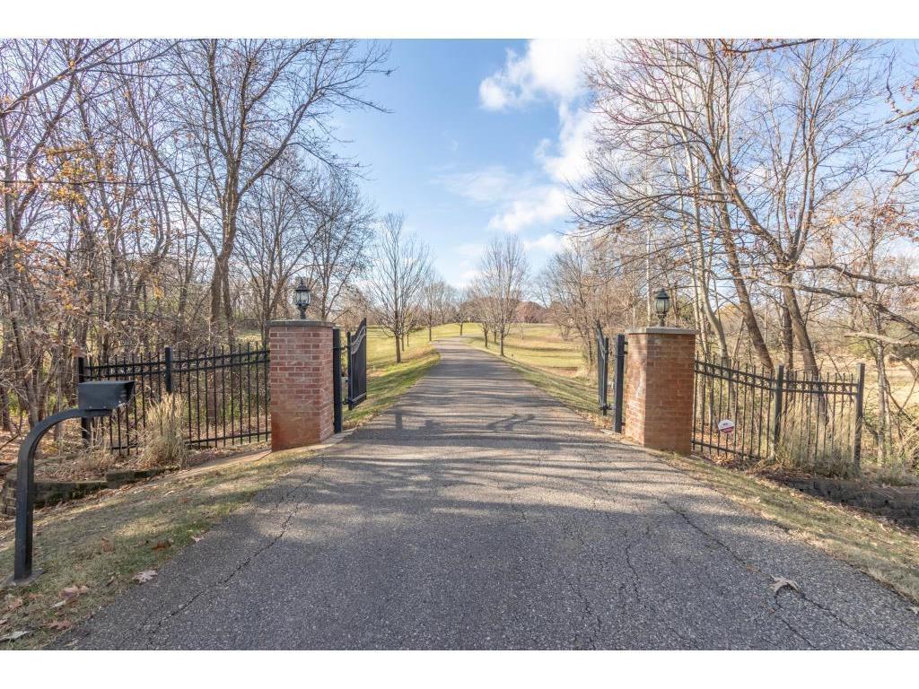 6325 County Road 101, Corcoran, MN, 55340 MLS 7076084 Edina Realty