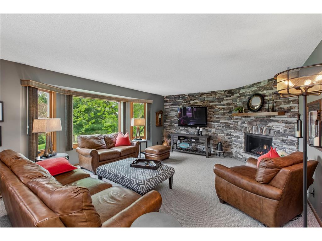 6325 Kalen Drive Woodbury MN 55129 7068662 image15