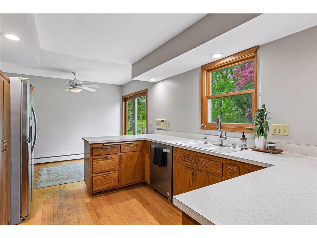 6325 Wood Hill Lane Maple Plain MN 55359 7046233 image33