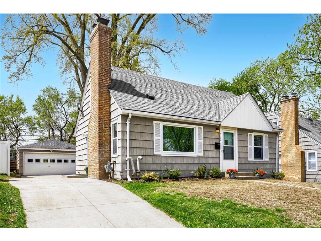 6326 Bloomington Avenue Richfield MN 55423 7048306 image1